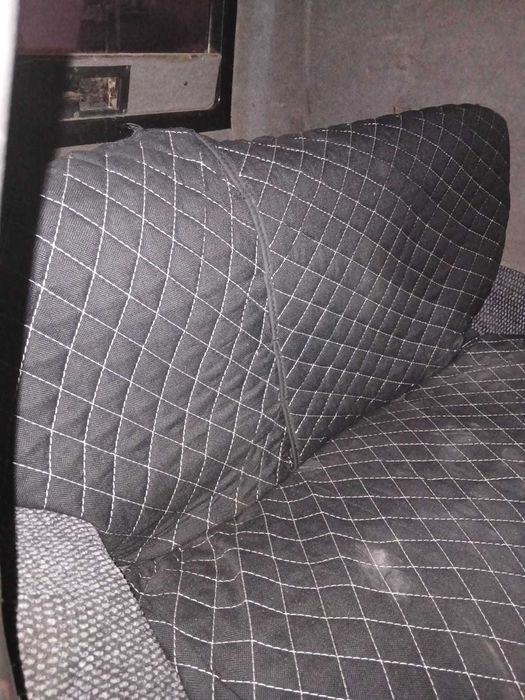 Срочно продам Ниву-Лауру!