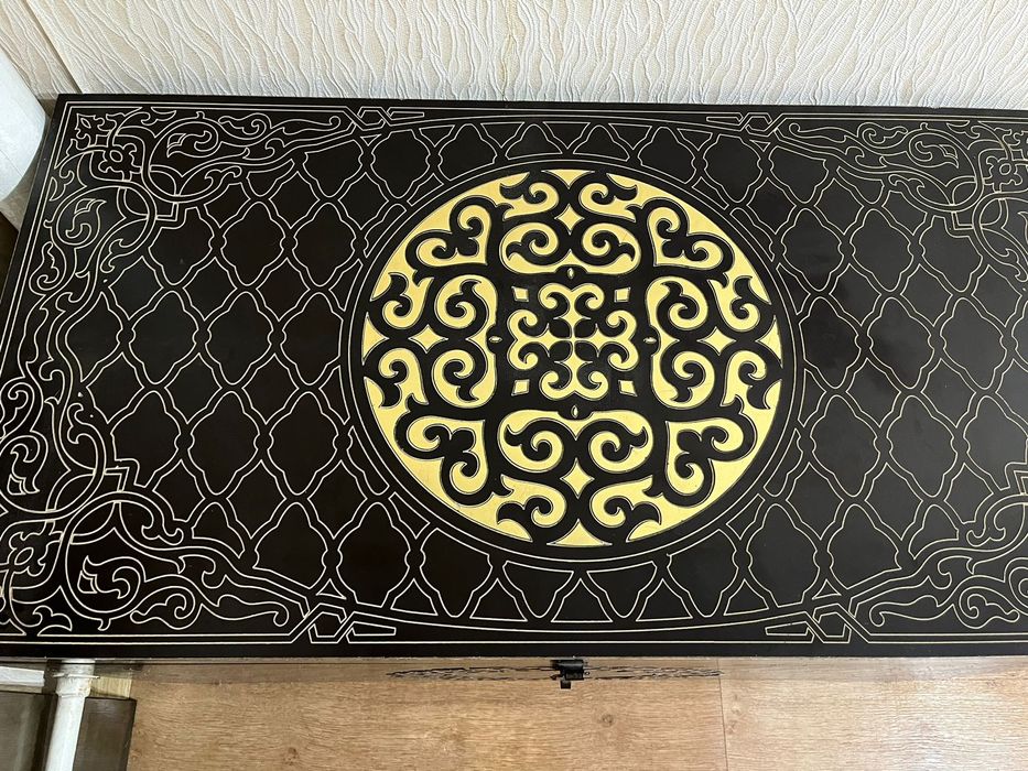 Продам сандык в хорошем состоянии