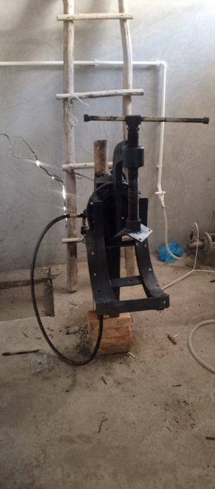 Isptaniya aparadt sotiladi