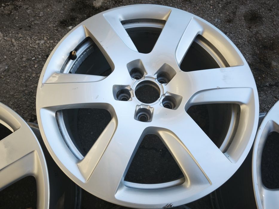 17" оригинални алуминиеви джанти за Audi A4, A6...