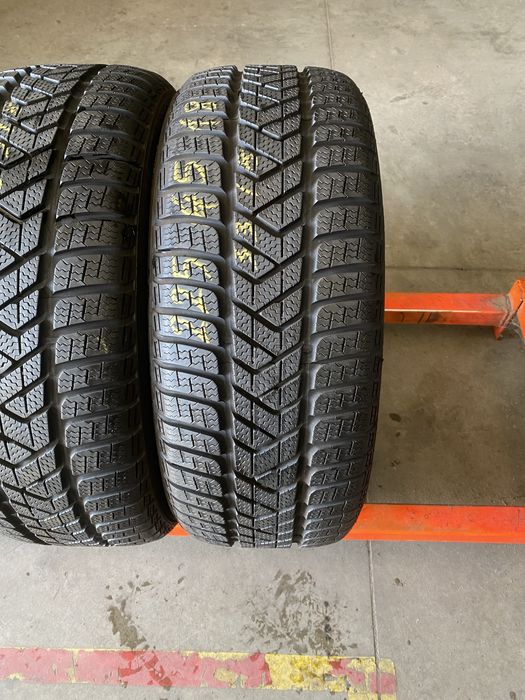 Anvelope iarna 225/45/18 Pirelli Sottozero 3 225 45 18 R18