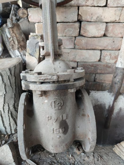 Продам задвижки