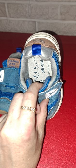 Детские кросовки