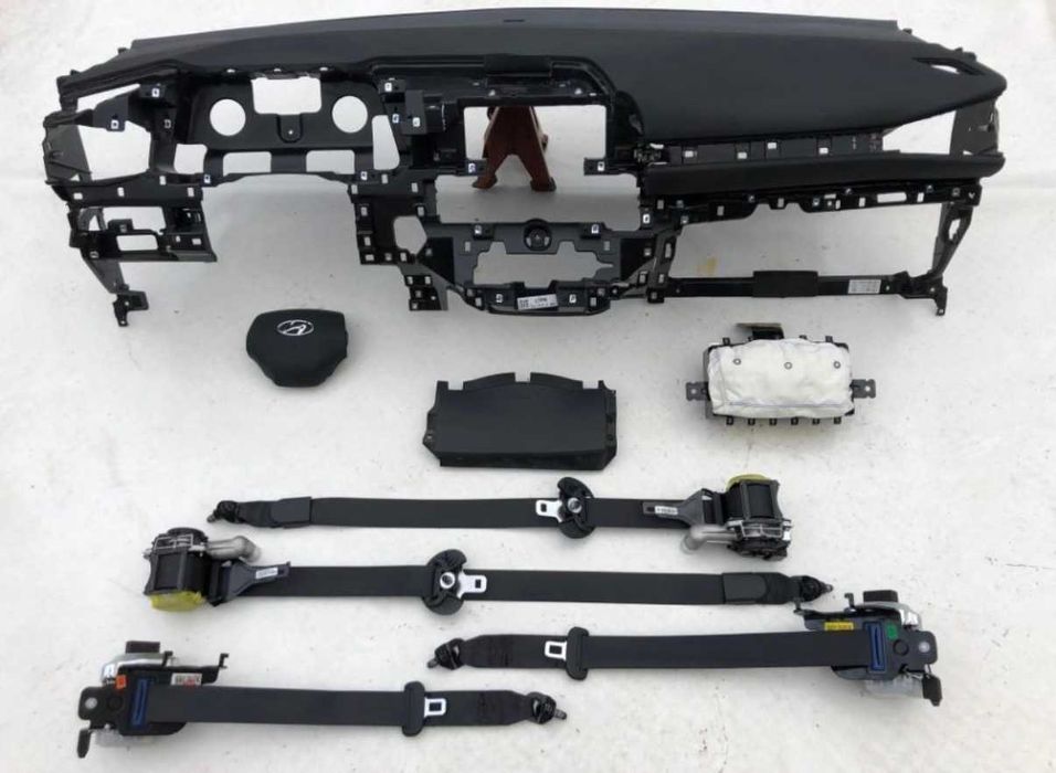 Арматурно табло аирбег колани airbag Hyundai Ioniq 4 Lift