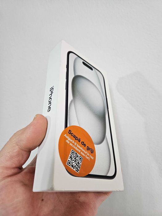 Iphone 15, 128 Gb,neverlock, sigilat la cutir