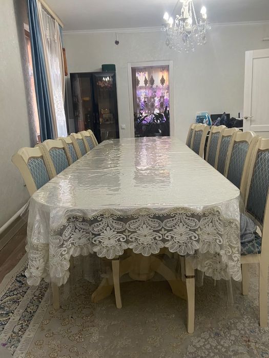 12 стульев + 3,5 м стол