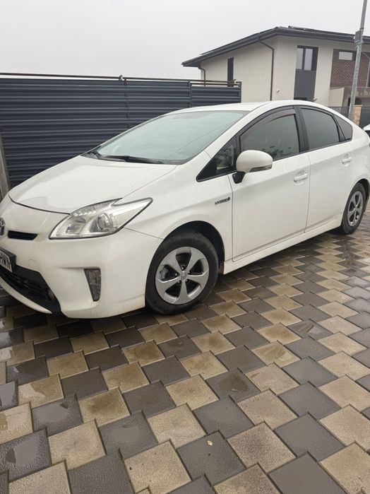 Toyota pryus gpl 2012 final