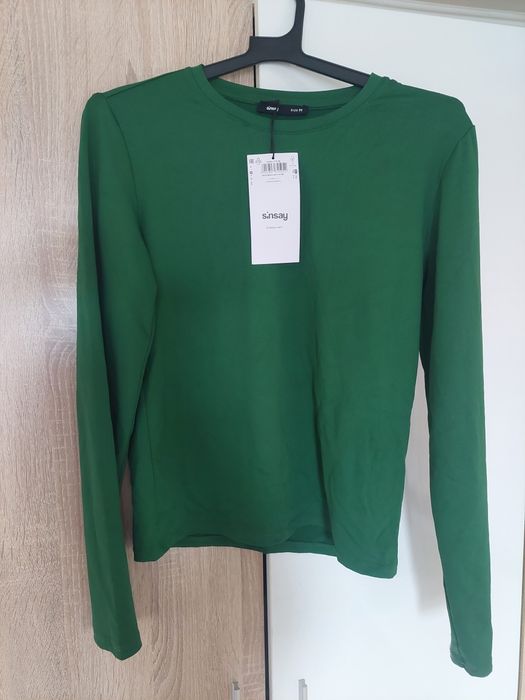 Дамски суичъри и блузка