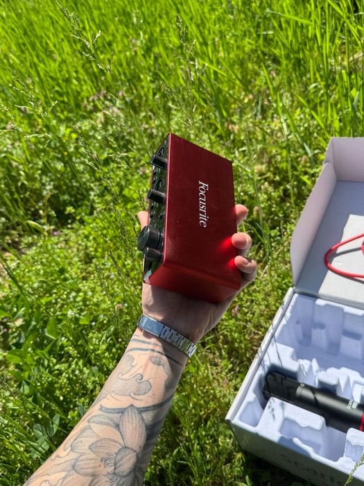 комплект за запис на звук Scarlett studio