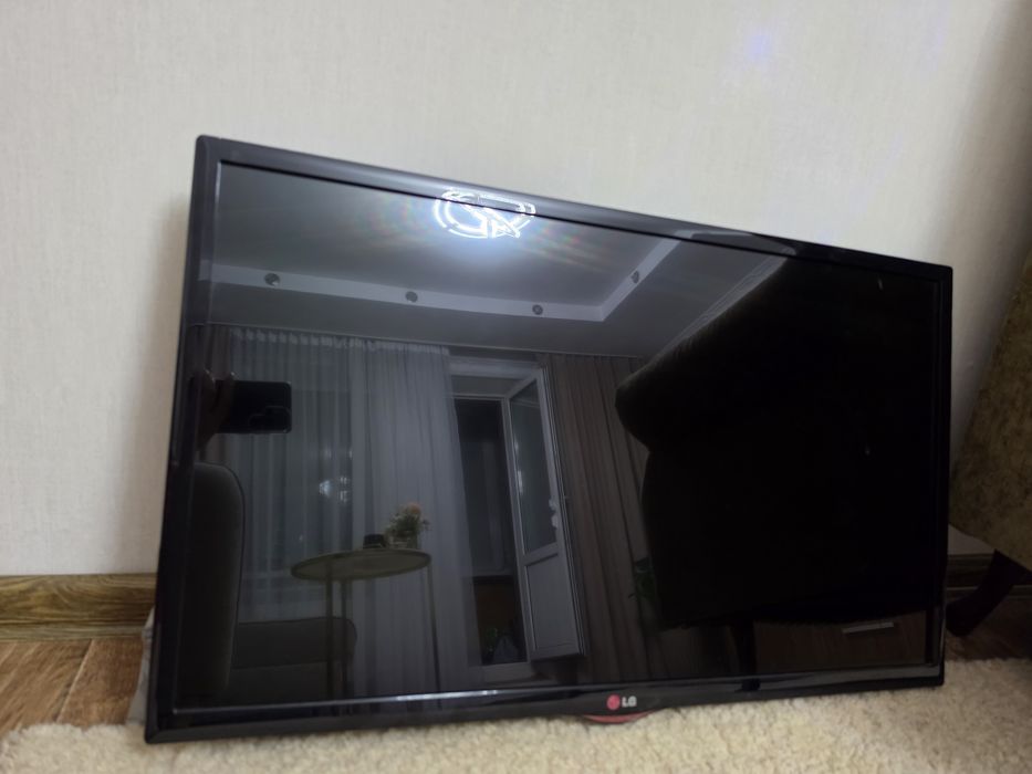 Продаю телевизор LG32