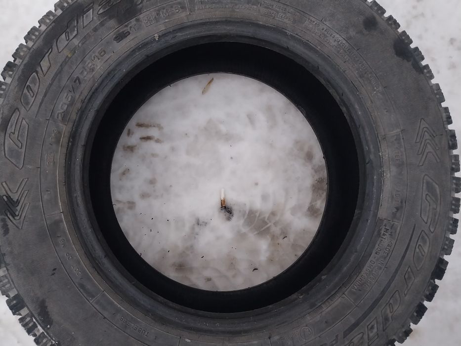 2 шины Cordiant 205 70 R15