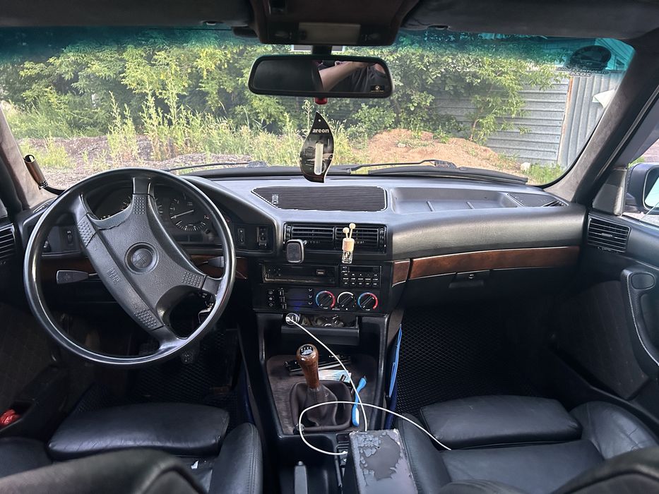 Бмв 525 2,8 строкер,1991года