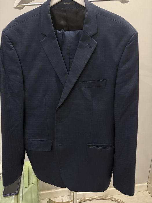 Мужской костюм в темно синем цвете
