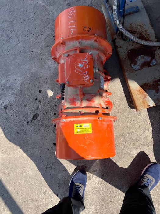 Вибратор мотор MADE. IN. ITALY