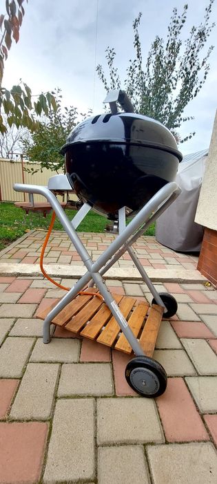 Gratar OUTODOORCHEF pe gaz