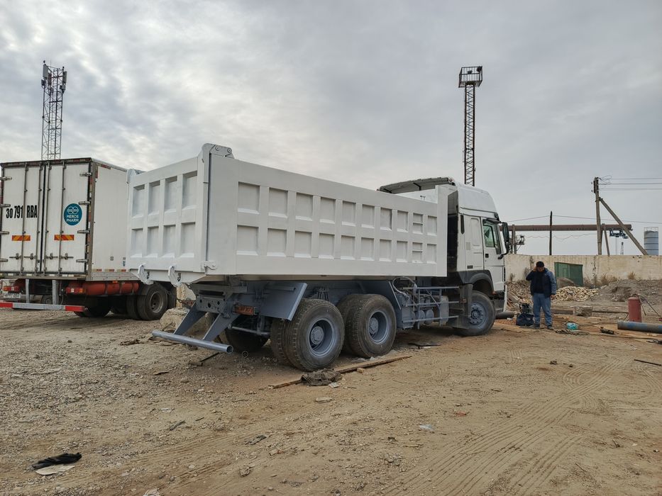 Howo 25 tonnalik kuzuf srochni sotiladi!