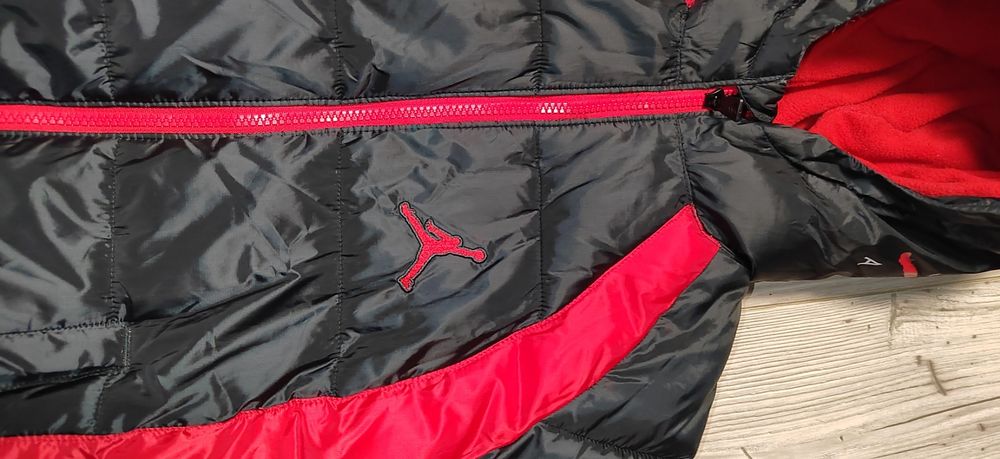 Nike Jordan детско яке , размер М