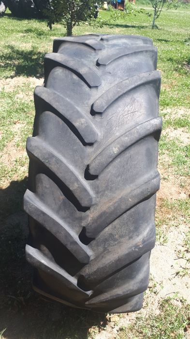 Cauciuc  tractor 440/65R28 Michelin
