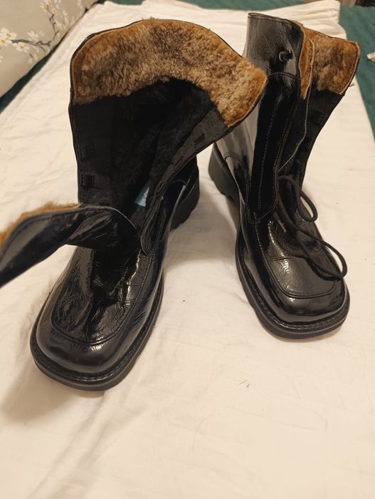 Ghete piele lacuiti îmblănite SACHT 41