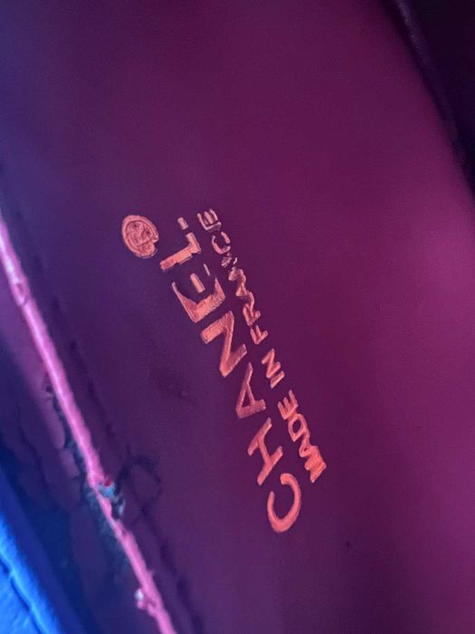 Страхотна дамска чанта, ползвана веднъж