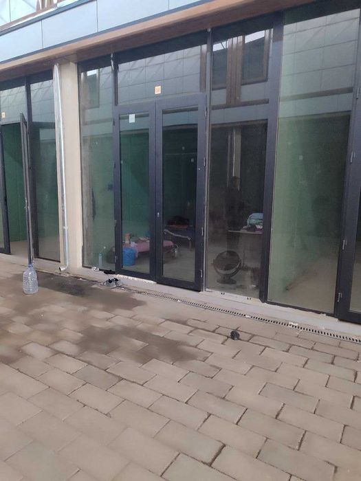 Дукон сотилади, курилиш материаллари сотиш учун мулжалланган