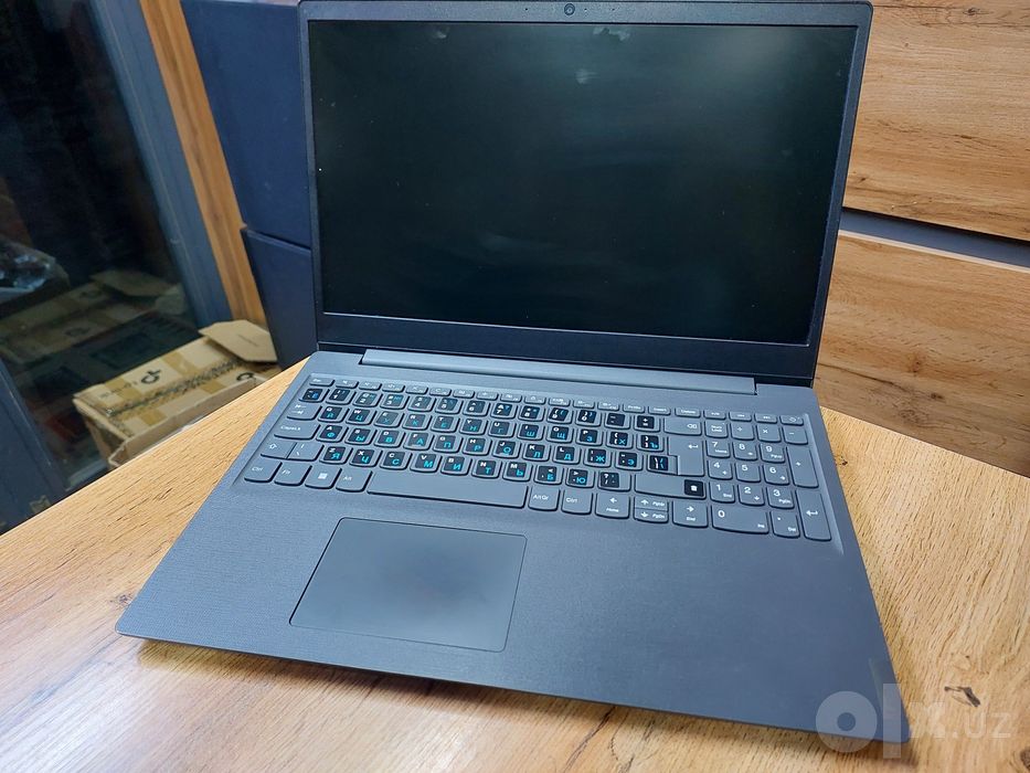 Ofisniy noutbuk Lenovo Holati ideal