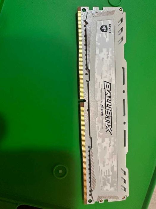 RAM памет Ballistix Sport LT 4GB DDR4 2400MHz