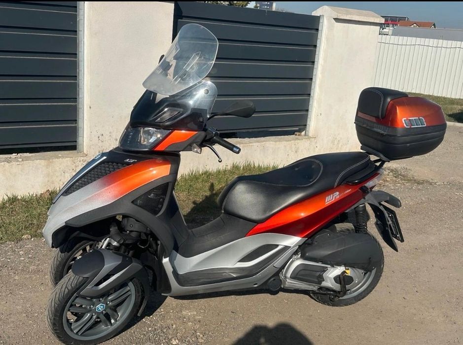 Piaggio MP3 300C