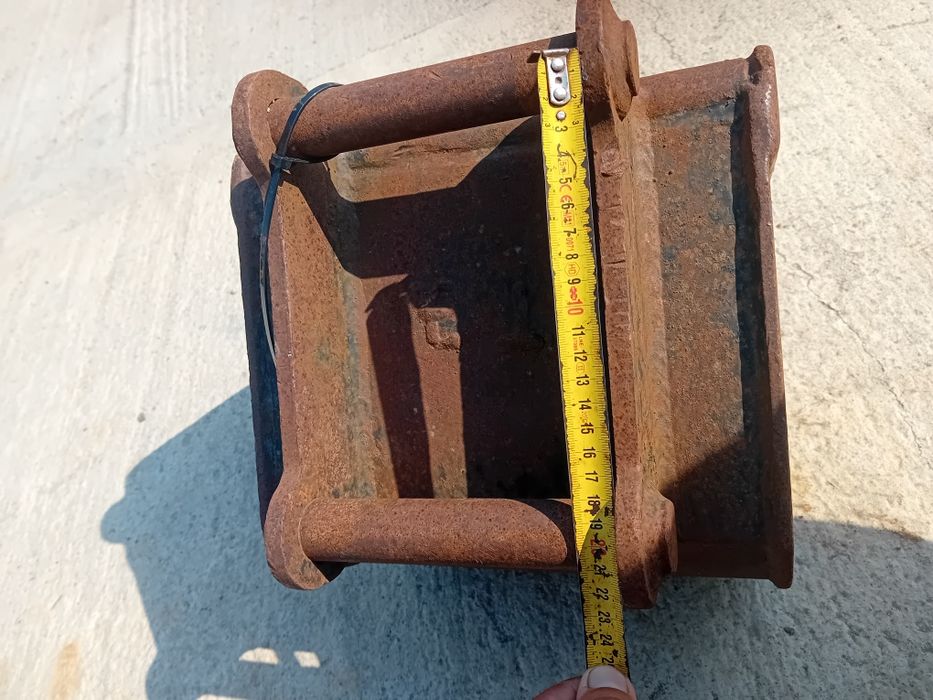 Cupa 30 cm miniexcavator 1.5 1.8 tone