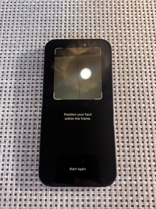 iPhone 15 Pro 128GB Blue Titanium | Батерия 99% | Като нов | Фабрично отключен
