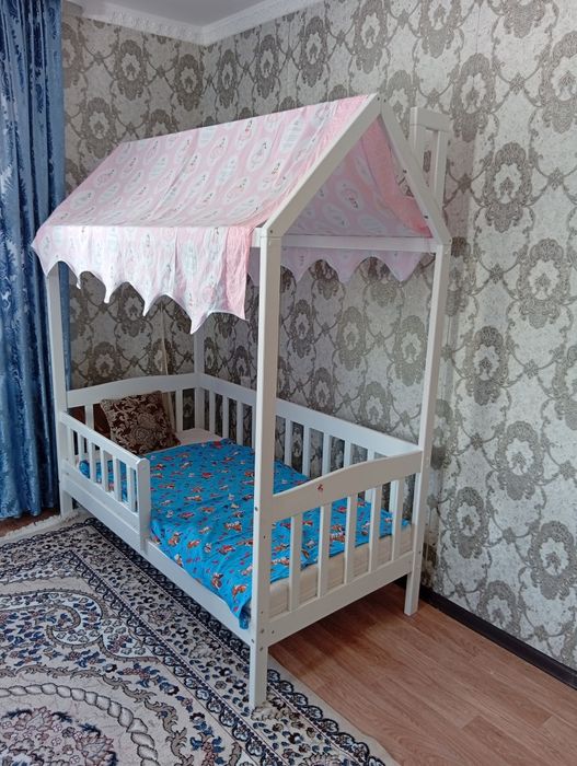 Продам две кровати детские