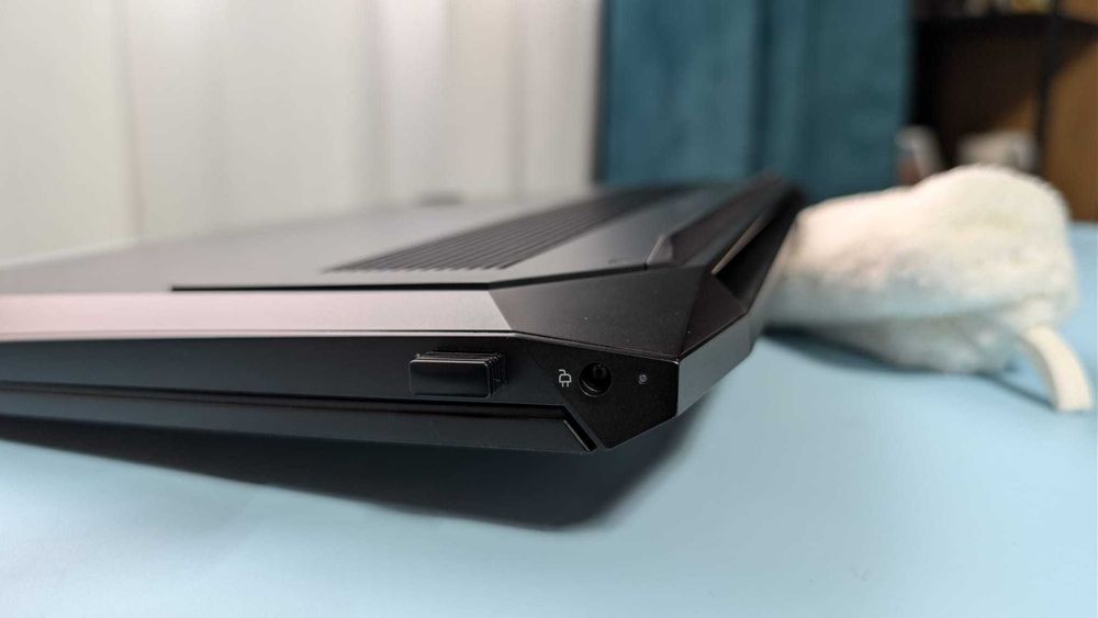 Vând laptop HP Pavilion Gaming de 15.6