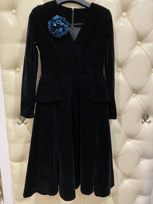 Платье женское