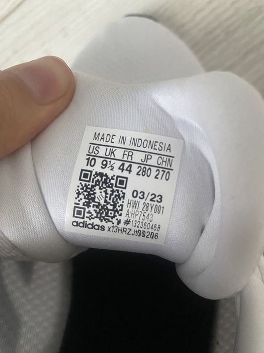 Кроссовки Adidas оригинал