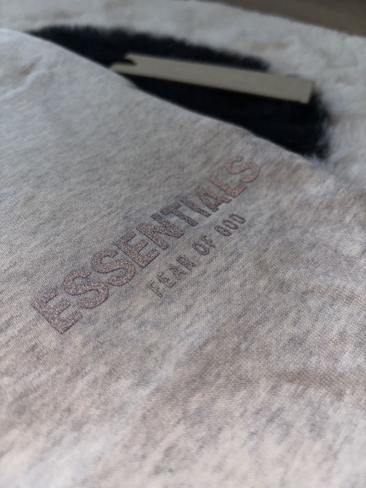 Essentials къси панталони SS20