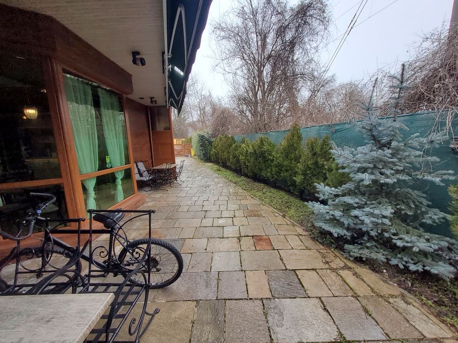 Дава се под наем Заведение в Банкя - 300 кв.м за 2553.06 € - Снимка #9