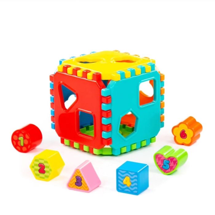 Игрушка развивающая “Куб”