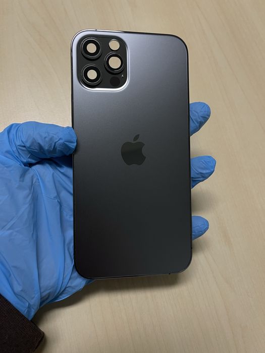 Carcasa originala iphone 12 Pro