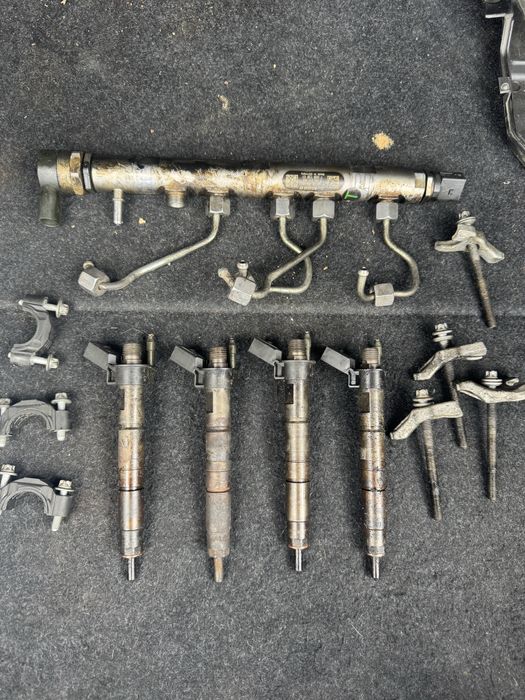 Дюзи с рейл за БМВ 2.0Д 177 коня