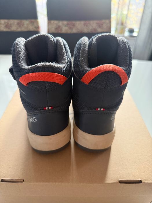 Ботушите за момчета Viking Footwear