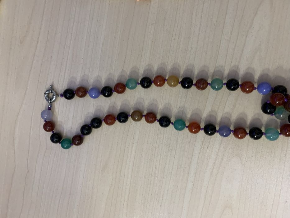 Браслеты. Серебро.  Бусы янтарные