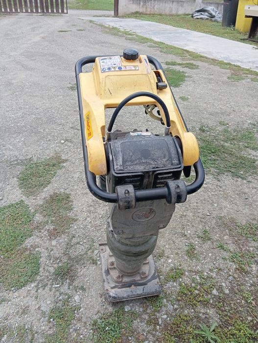 Vând placă vibranta