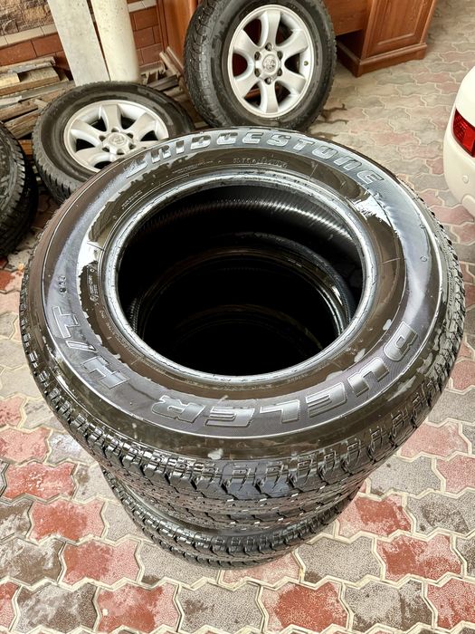 Продам шины 265/65/17