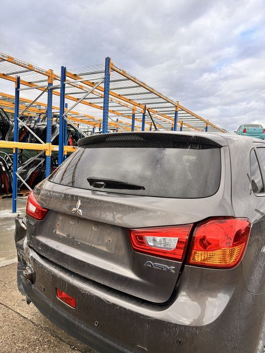 hayon mitsubishi asx 1.8 motorina 2016