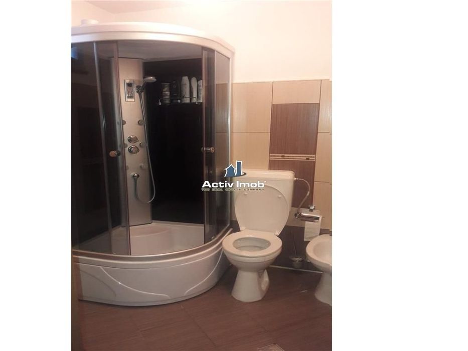 Vila- P+E  4 Camere , 2 bai- Sanpetru Brasov