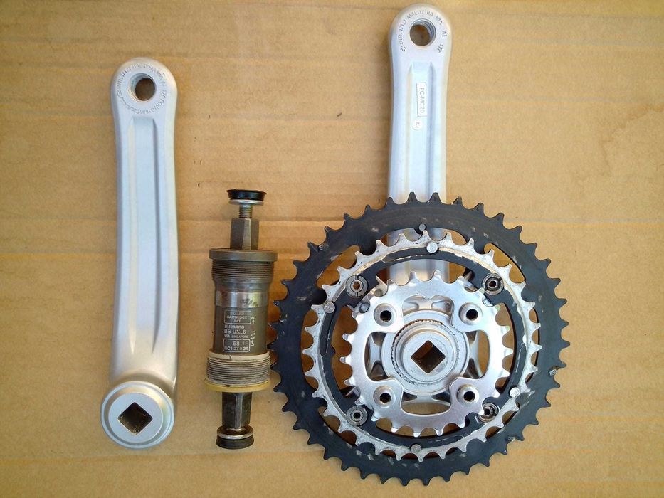 Angrenaj pedalier Shimano FC-M440, ax BB-LR-27, FC-M20, ax BB-UN-26