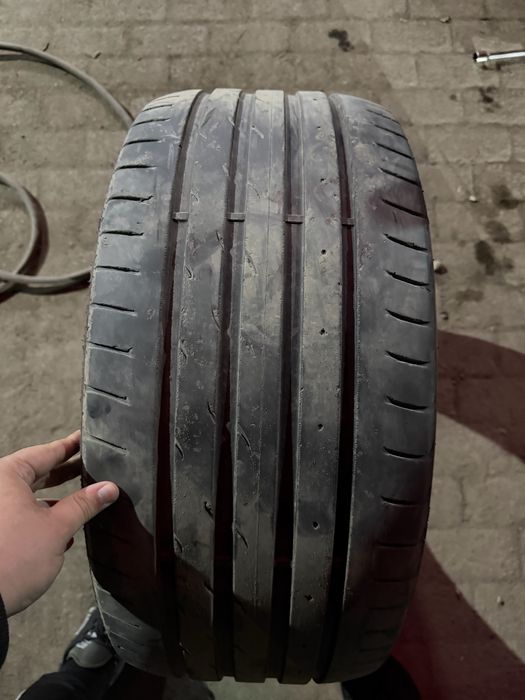 Шины лето 275/40/20