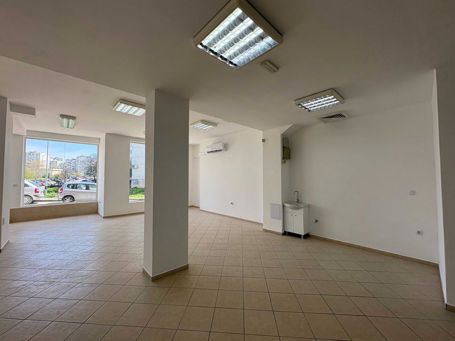 Промишлено помещение под наем, Владислав Варненчик, гр.Варна