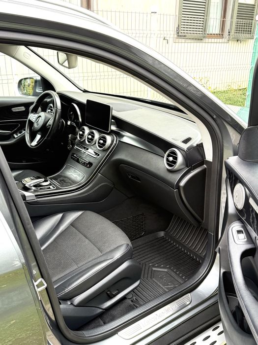 Vand Mercedes Glc 2.2D anul 2018
