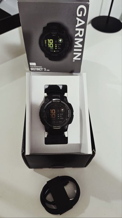 Ceas Garmin Instinct 3
